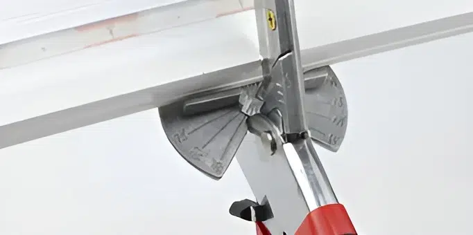 scissor(1) Scissor